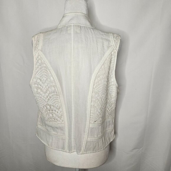 Chico's Linen Crocheted Lace Mix Vest, Zipper Pockets Size 1 Medium 8/10 White - Picture 3 of 8